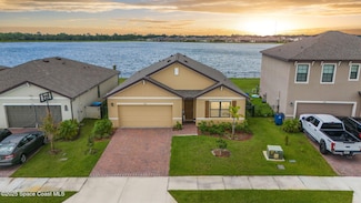 1954 Farmhouse Rd SE, Palm Bay, FL 32909