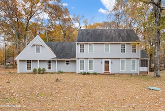 33 Summerfield Dr, Jackson, TN 38305