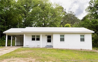 3254 Blossom Rd, Fayetteville, NC 28306
