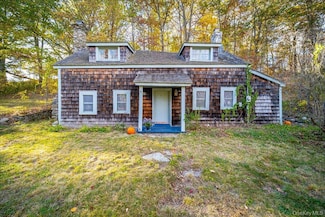 60 Cherry Ln, Stormville, NY 12582