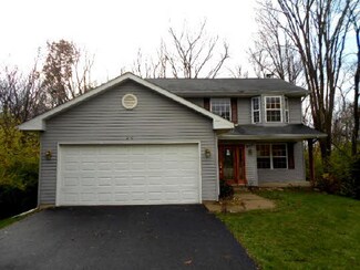 210 Griffin Place SW, Poplar Grove, IL 61065