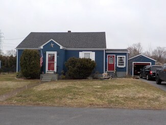 113 Alberta Ave, Somerset, MA 02726