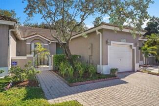 2300 E Aragon Blvd Unit 2, Sunrise, FL 33313