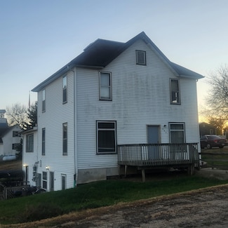 306 Main St, Volin, SD 57072