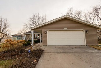 905 Aimtree Place, Schaumburg, IL 60194