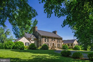 22876 Foxcroft Rd, Middleburg, VA 20117