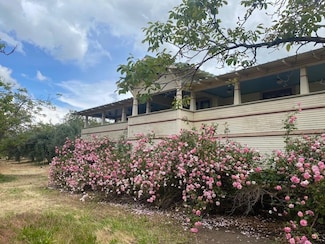 700 Wellsford Rd, Modesto, CA 95357