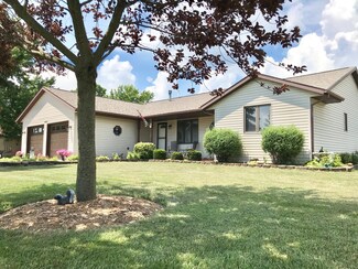 1401 Bethany Ln, Pontiac, IL 61764