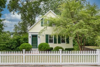 95 Norton St, North Weymouth, MA 02191