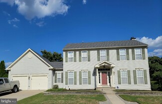 36 Hackemore St, Burlington, NJ 08016
