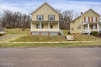 431 Highland Ave, West Milton, PA 17886