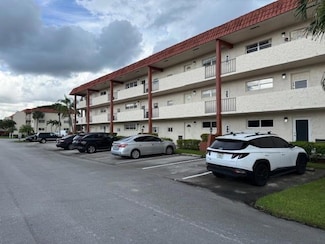 8990 S Hollybrook Blvd Unit 302, Pembroke Pines, FL 33025