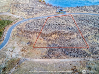 262 Ravens Home Ln, Malaga, WA 98828