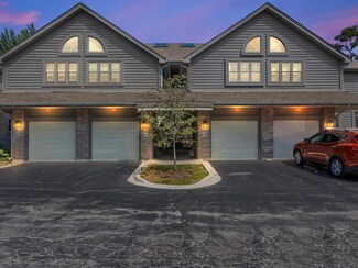 404 Clarendon Ct Unit 3, Clarendon Hills, IL 60514
