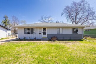 1406 Dayton Ave, Saint Paul Park, MN 55071