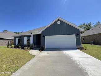 13417 Crane Dr, Vancleave, MS 39565