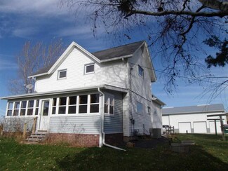 W9680 State Road 68, Fox Lake, WI 53933