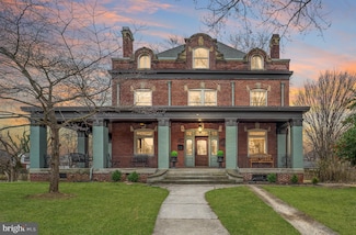 940 Oak Hill Ave, Hagerstown, MD 21742