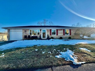 2840 Hillside Dr, Bedford, IN 47421