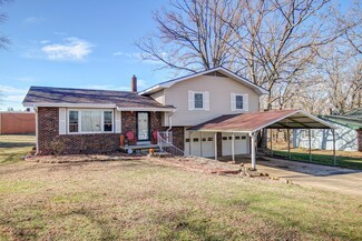 906 W Spruce St, Houston, MO 65483