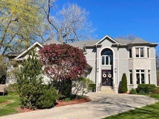 2511 Greenleaf Ave, Wilmette, IL 60091