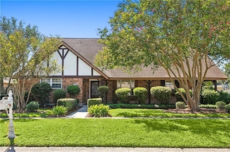 1916 Butternut Ave, Metairie, LA 70001