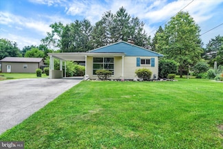 320 Gwen Dr, York, PA 17404