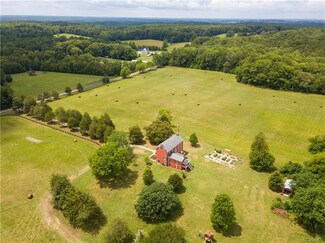 4650 Three Square Rd, Goochland, VA 23063