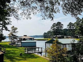 408 Beechwood Loop, Hemphill, TX 75948