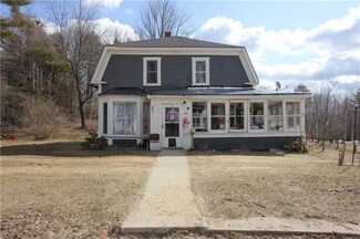 22 Highland Ave, Livermore Falls, ME 04254