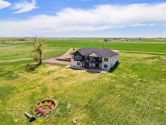 2400 Ventress Ct, Bennett, CO 80102