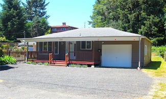 1329 S Forrest St, Westport, WA 98595