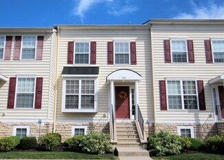 5960 Thunder Gulch Dr, New Albany, OH 43054