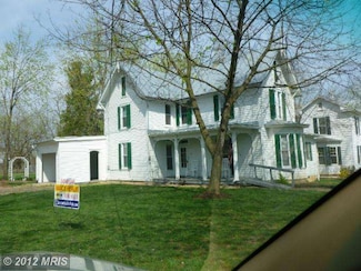 7967 Church St, Middletown, VA 22645