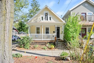 209 N Ingersoll St, Madison, WI 53703