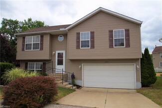 1075 Bennington Ct, Akron, OH 44312