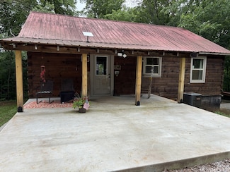4251 Francisco Rd, Huntland, TN 37345