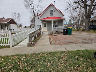 1061 1st St N, Casselton, ND 58012