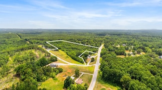 000 W Rutherford St, Landrum, SC 29356