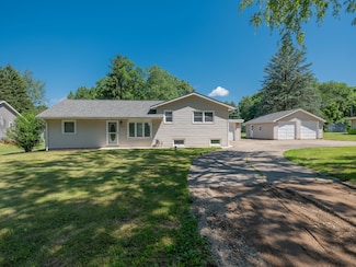 4409 E T U Ave, Vicksburg, MI 49097