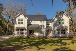 1066 Doboy Ct SE, Darien, GA 31305