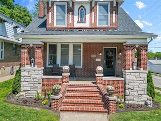 1456 Telegraph Rd, Saint Louis, MO 63125