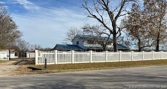 260 N 260 Rd, Mounds, OK 74047