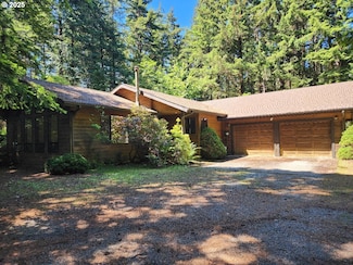 42250 Cedar Hollow Rd, Port Orford, OR 97465