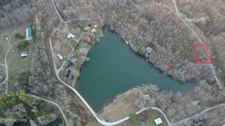 20 Burchette Dr, Crossville, TN 38572