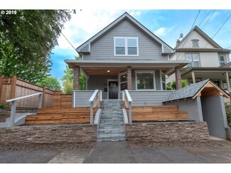 3336 SE Washington St, Portland, OR 97214
