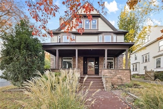 901 Lake Ave, Rochester, NY 14613