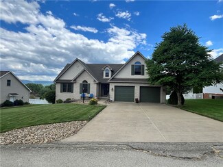 111 Lopez Dr, Uniontown, PA 15401