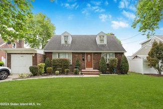 188 Lander Ave, Staten Island, NY 10314