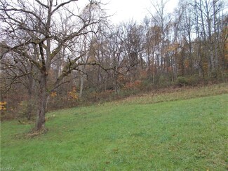 27823 County Road 25, Warsaw, OH 43844